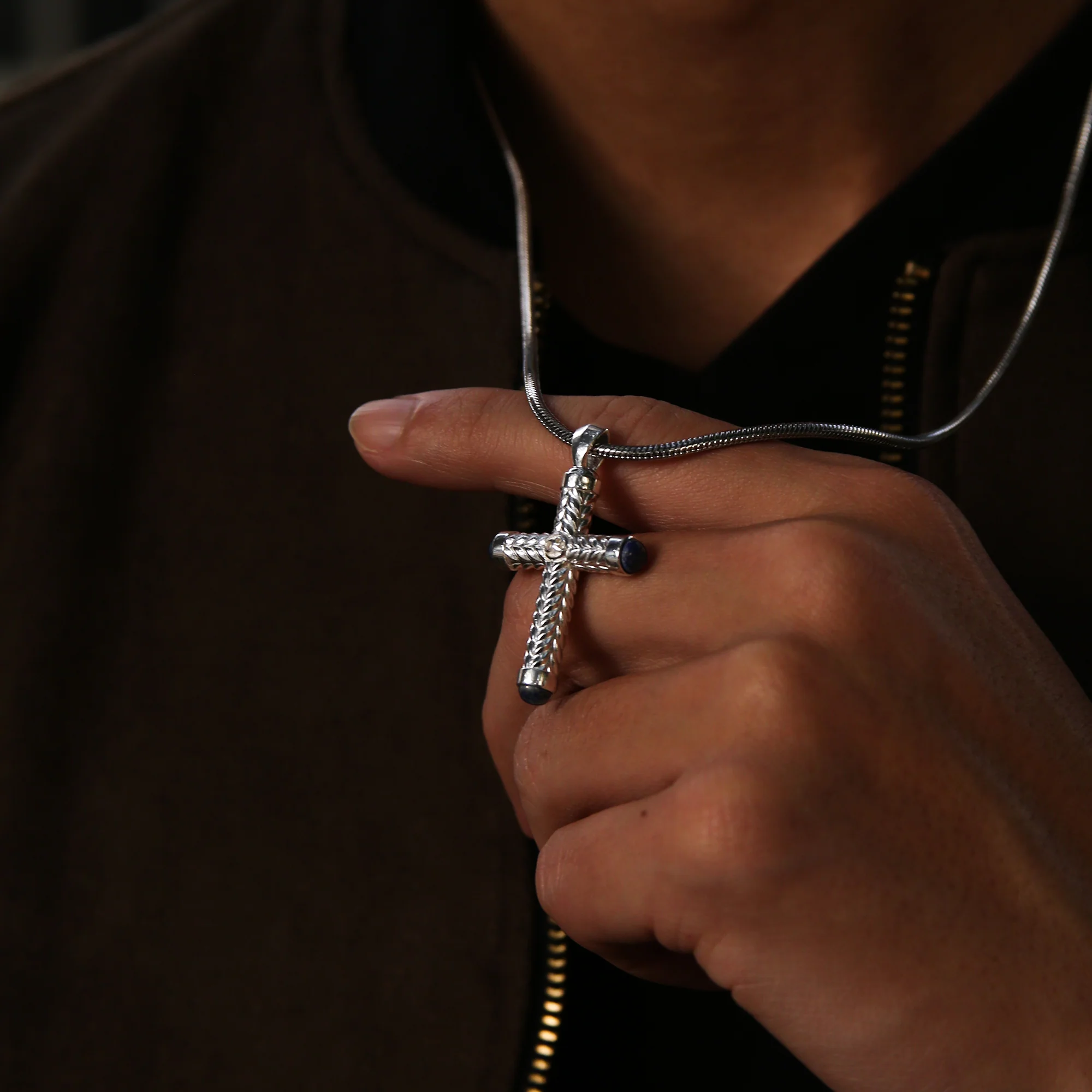925 Silver Cross Pendant With Lapis Lazuli - Image 3