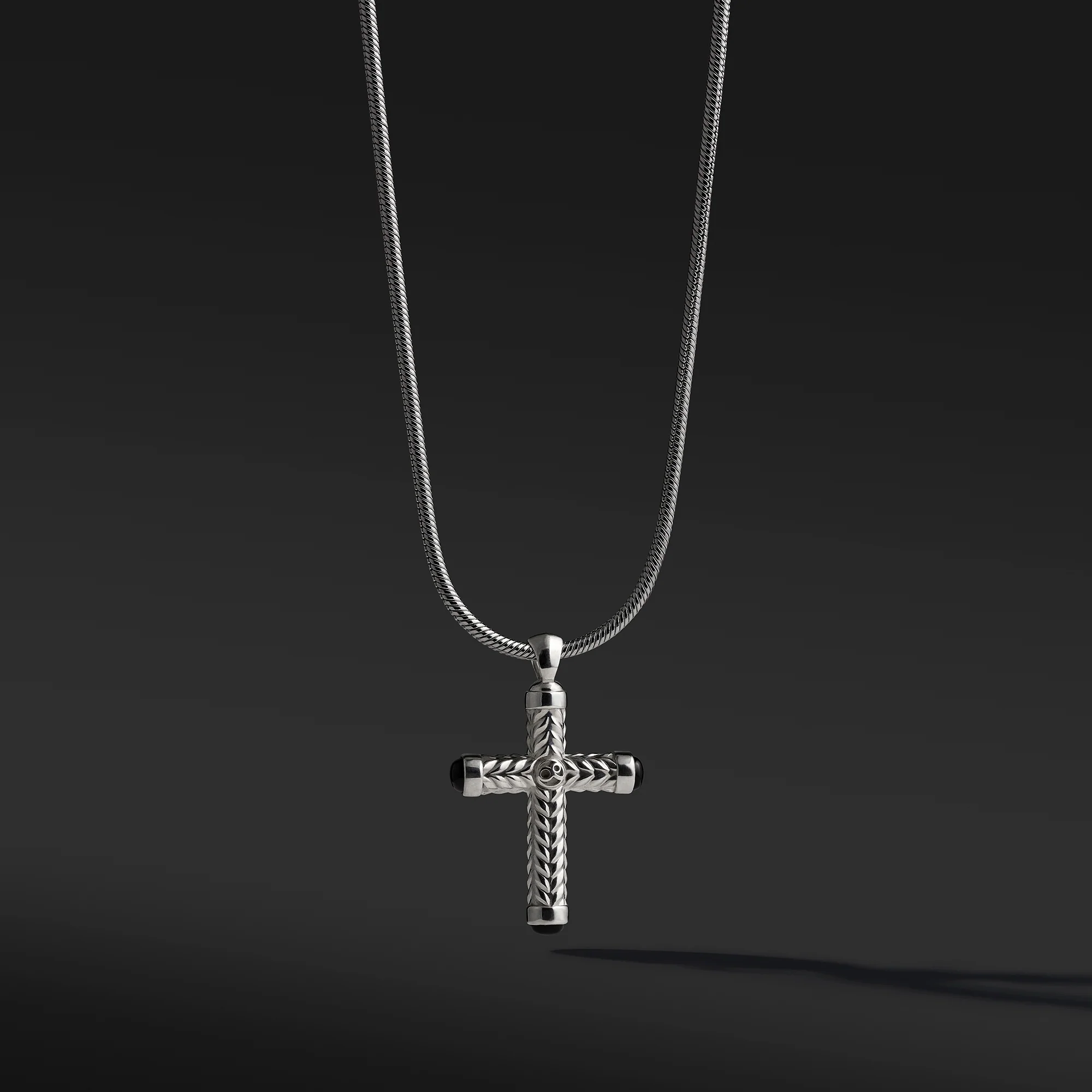 925 Silver Cross Pendant With Onyx - Image 2