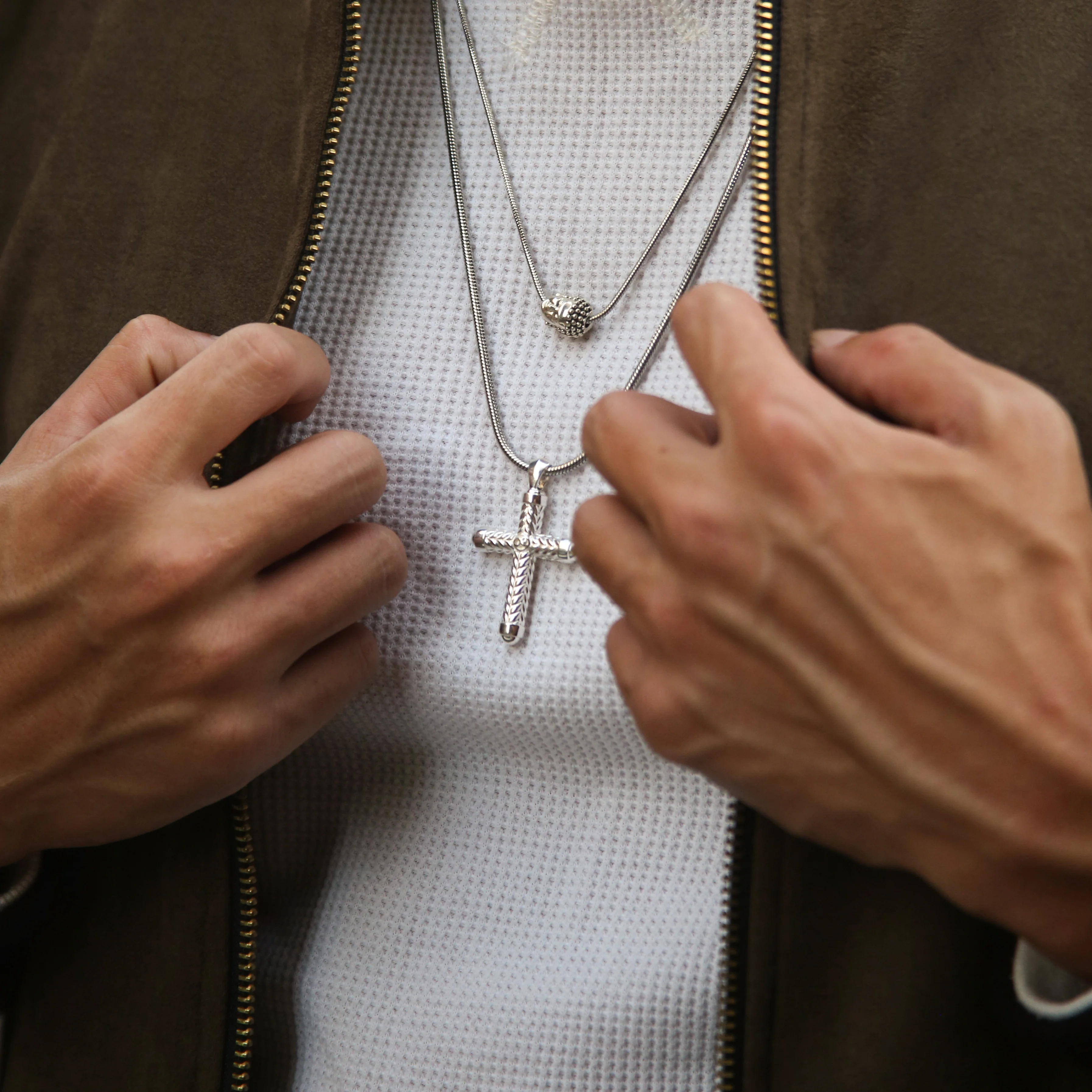 Cross Pendant Necklace | Azuro Statement Cross Pendant - Image 5