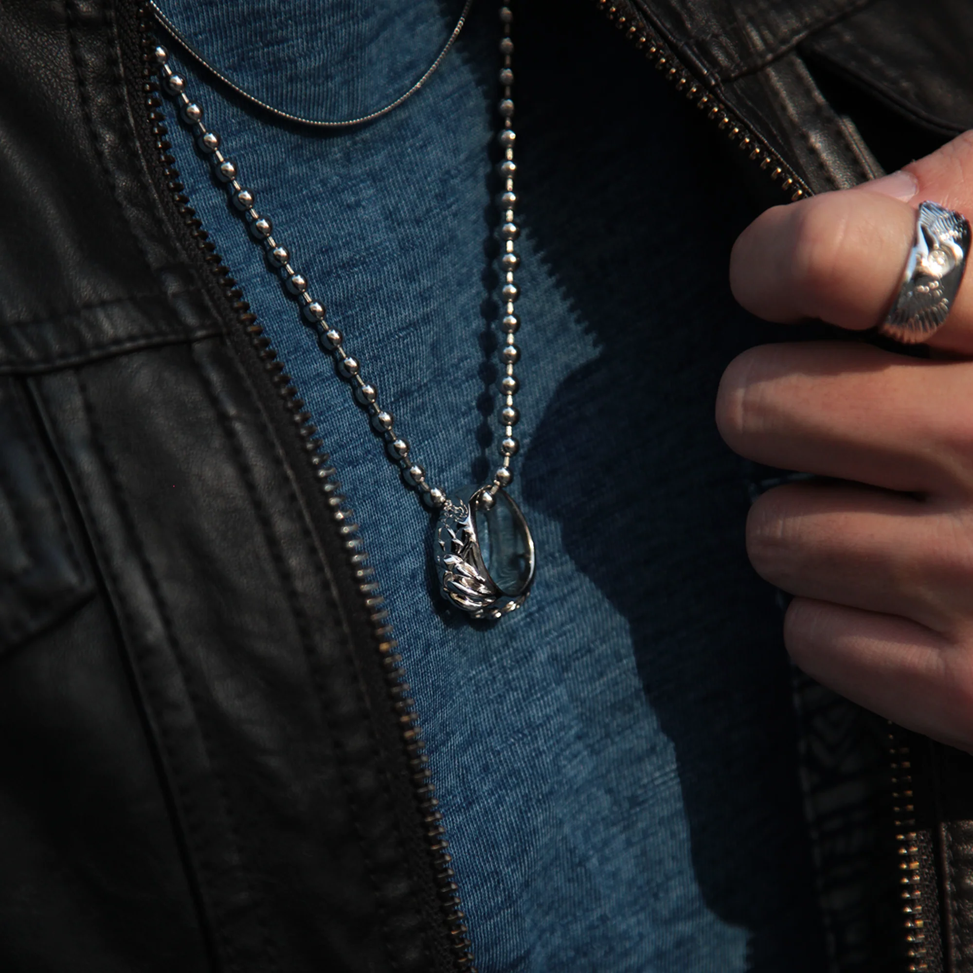 Dragon Claw Ring Necklace - Image 2