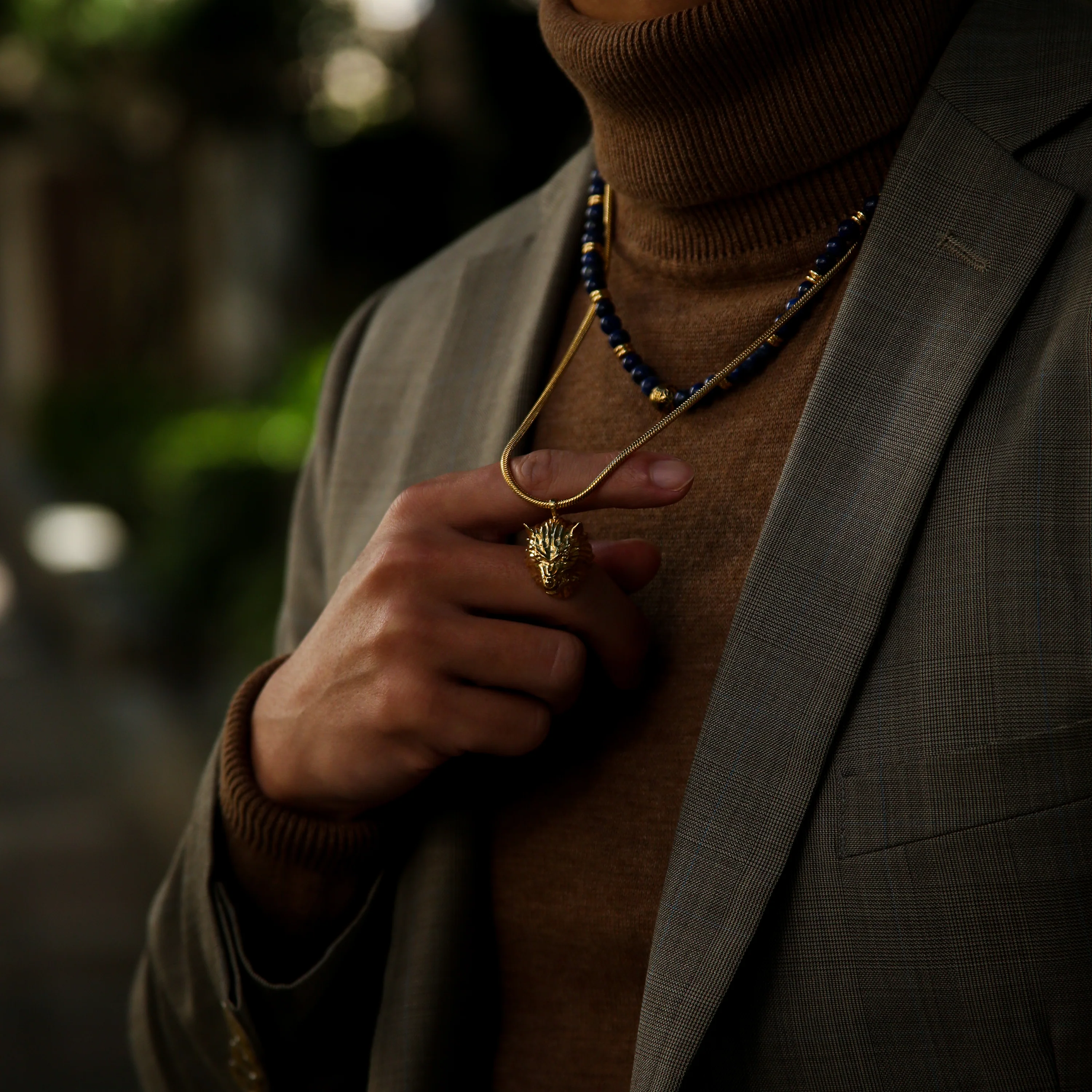 Gold Wolf Pendant Necklace - Image 4