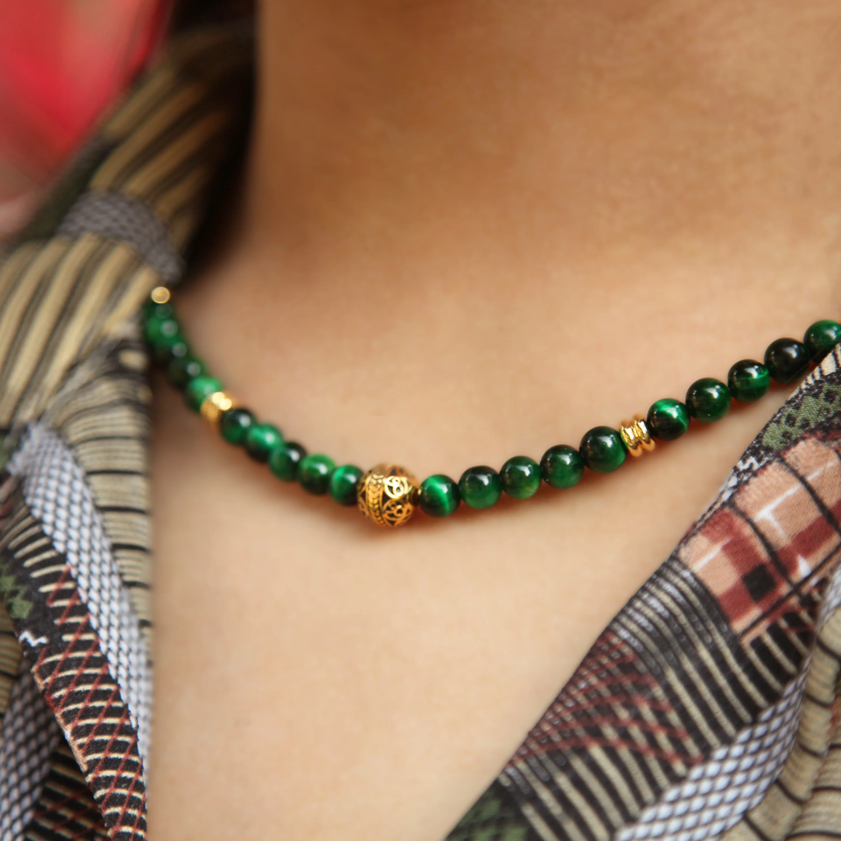 Green Tiger Eye Crystal Necklace - Image 3