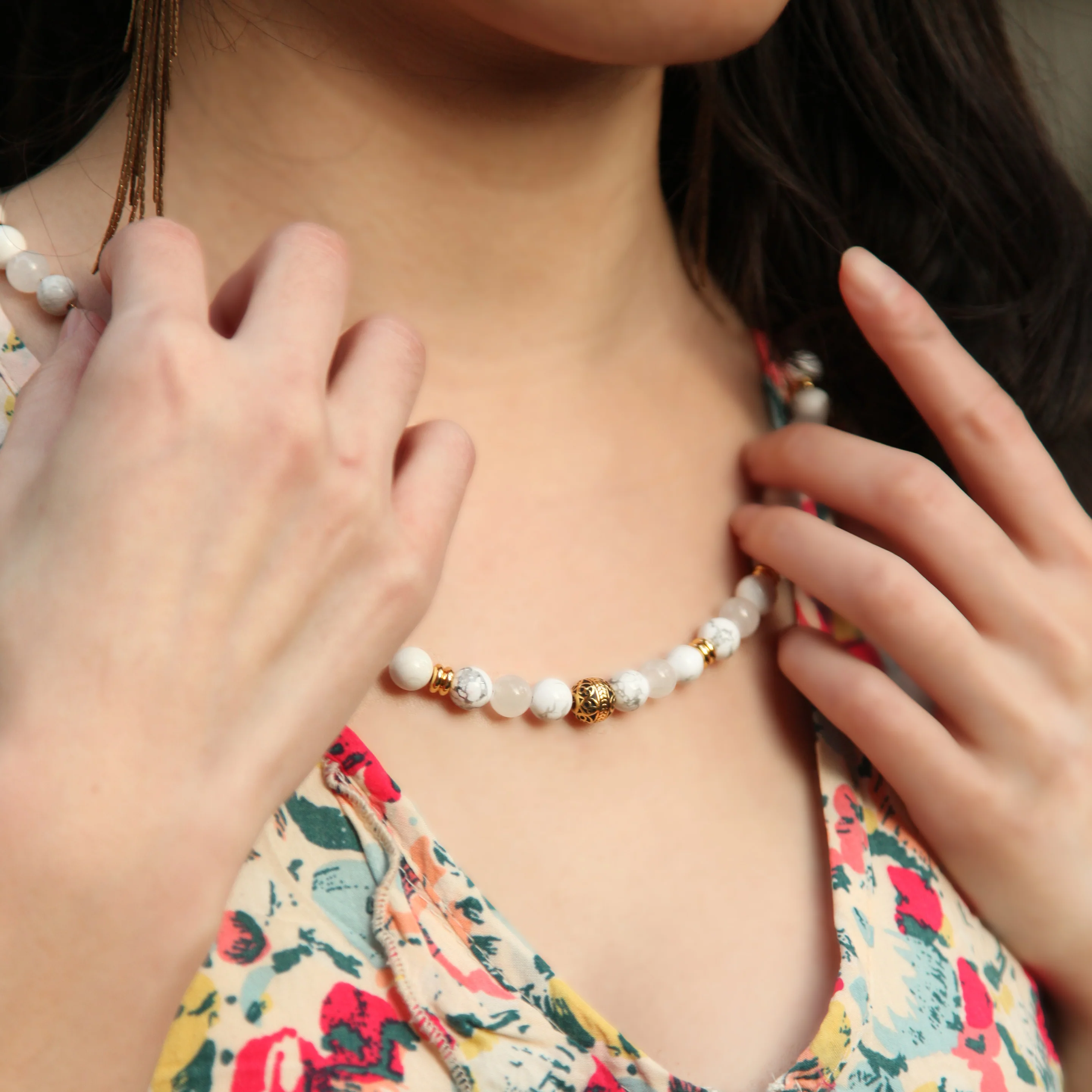 White Jade, Howlite Crystal Necklace - Image 2