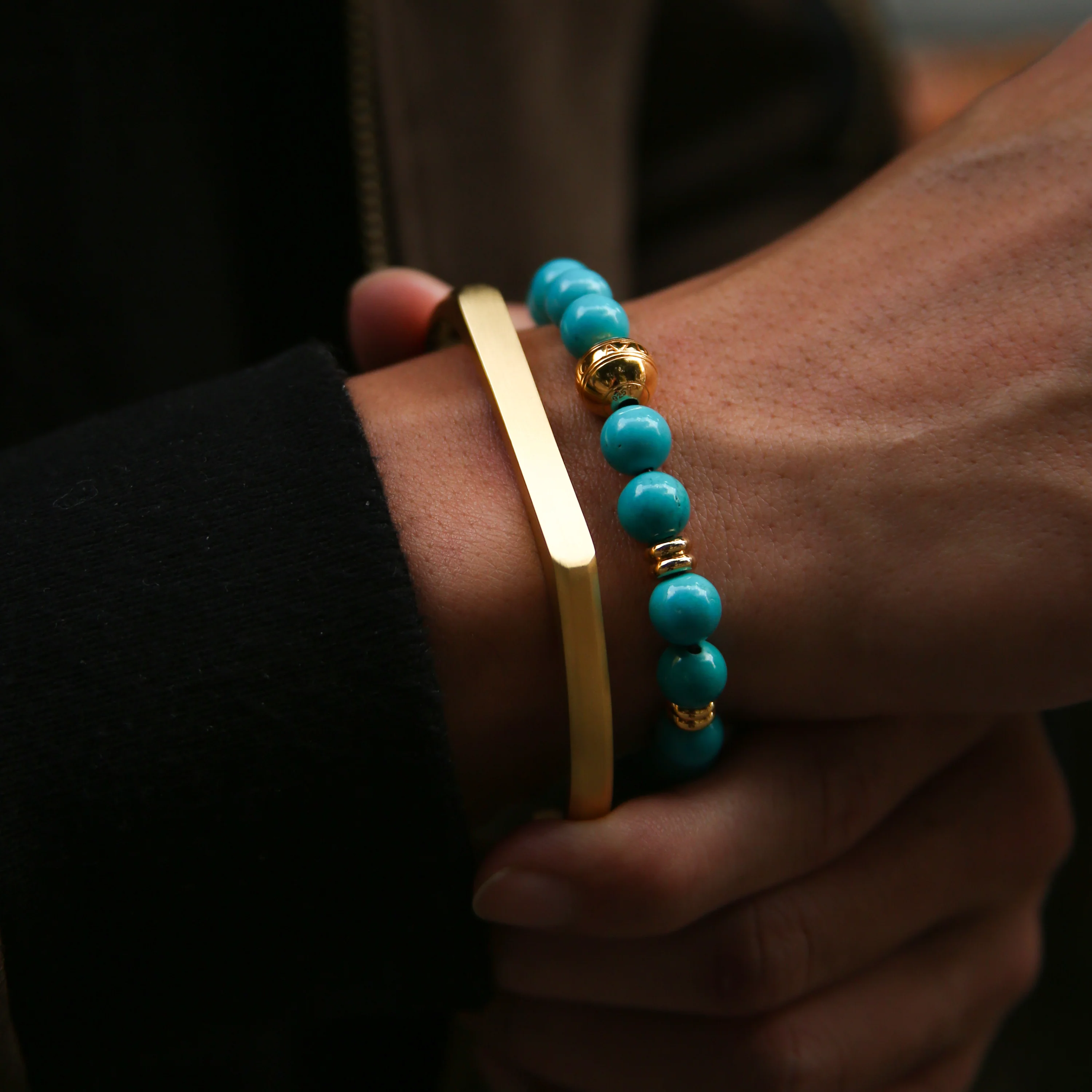 Omega 18k Gold Cuff Bracelet - Image 3