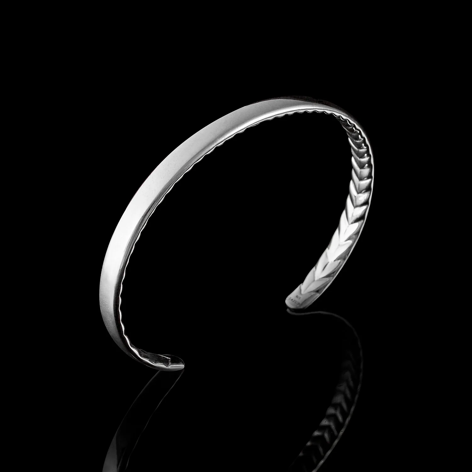 Omega 925 Silver Back Engraved Cuff Bracelet - Image 2