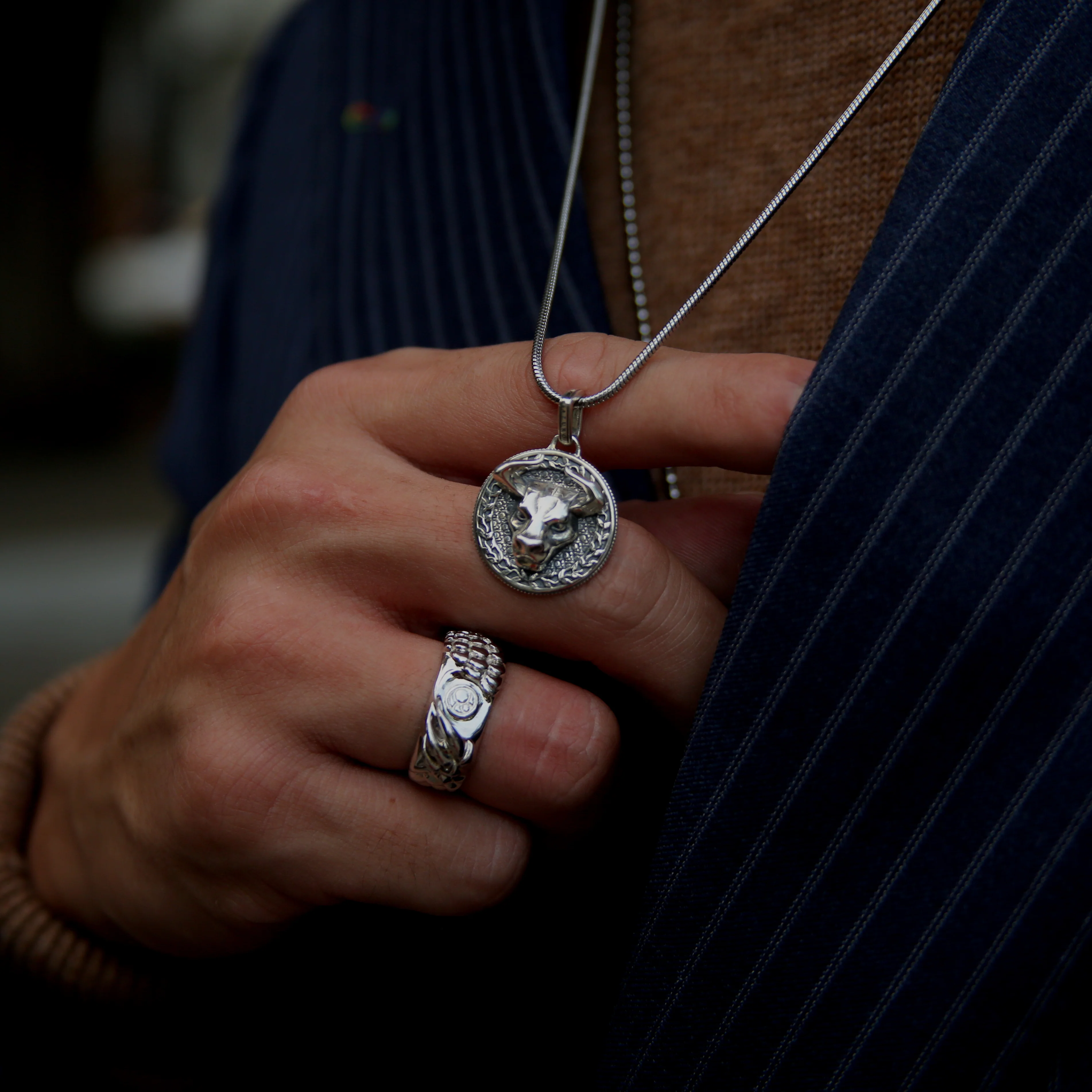 Bull Silver Pendant Necklace - Image 2