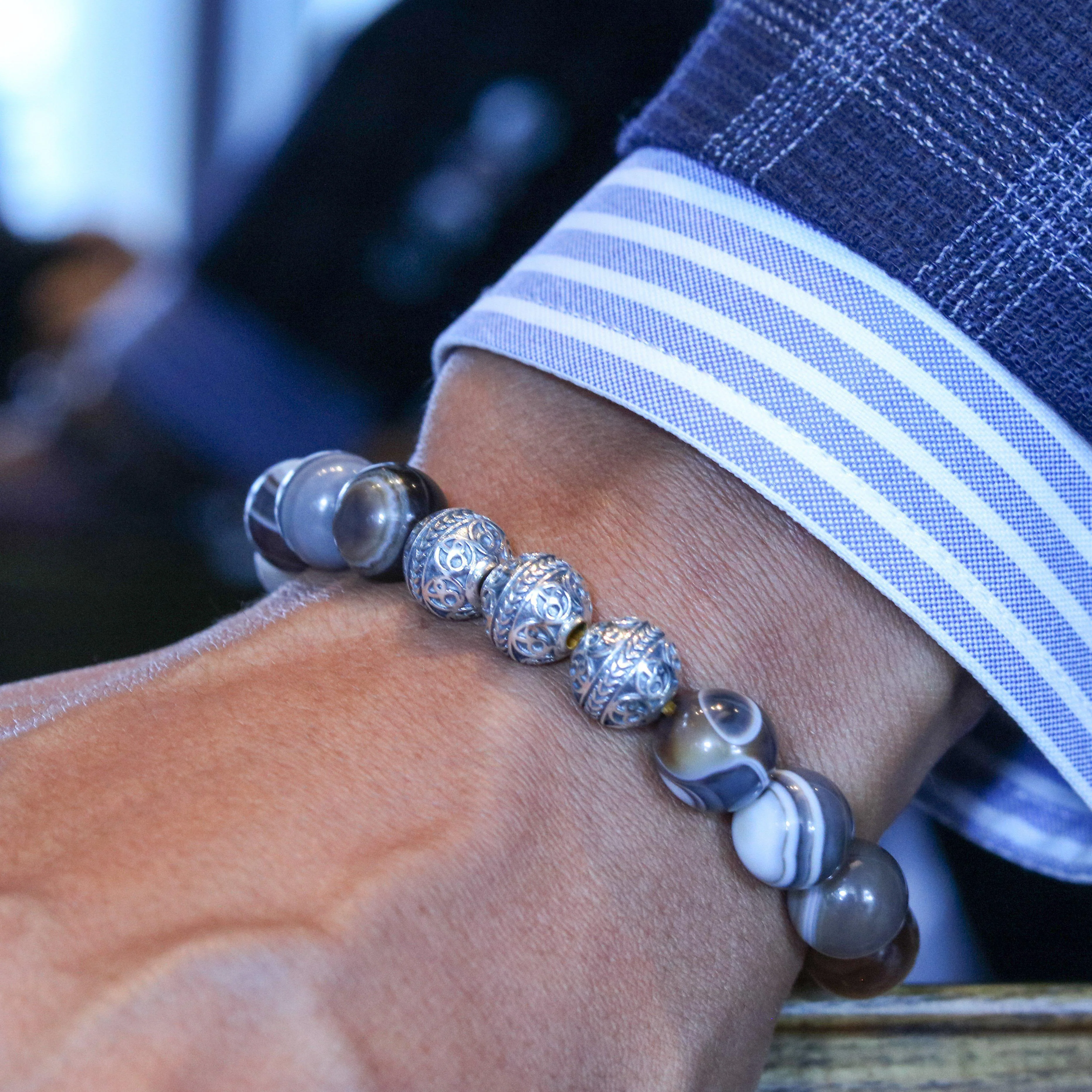 Silver Classic Brown Agate Beaded Bracelet - Image 4