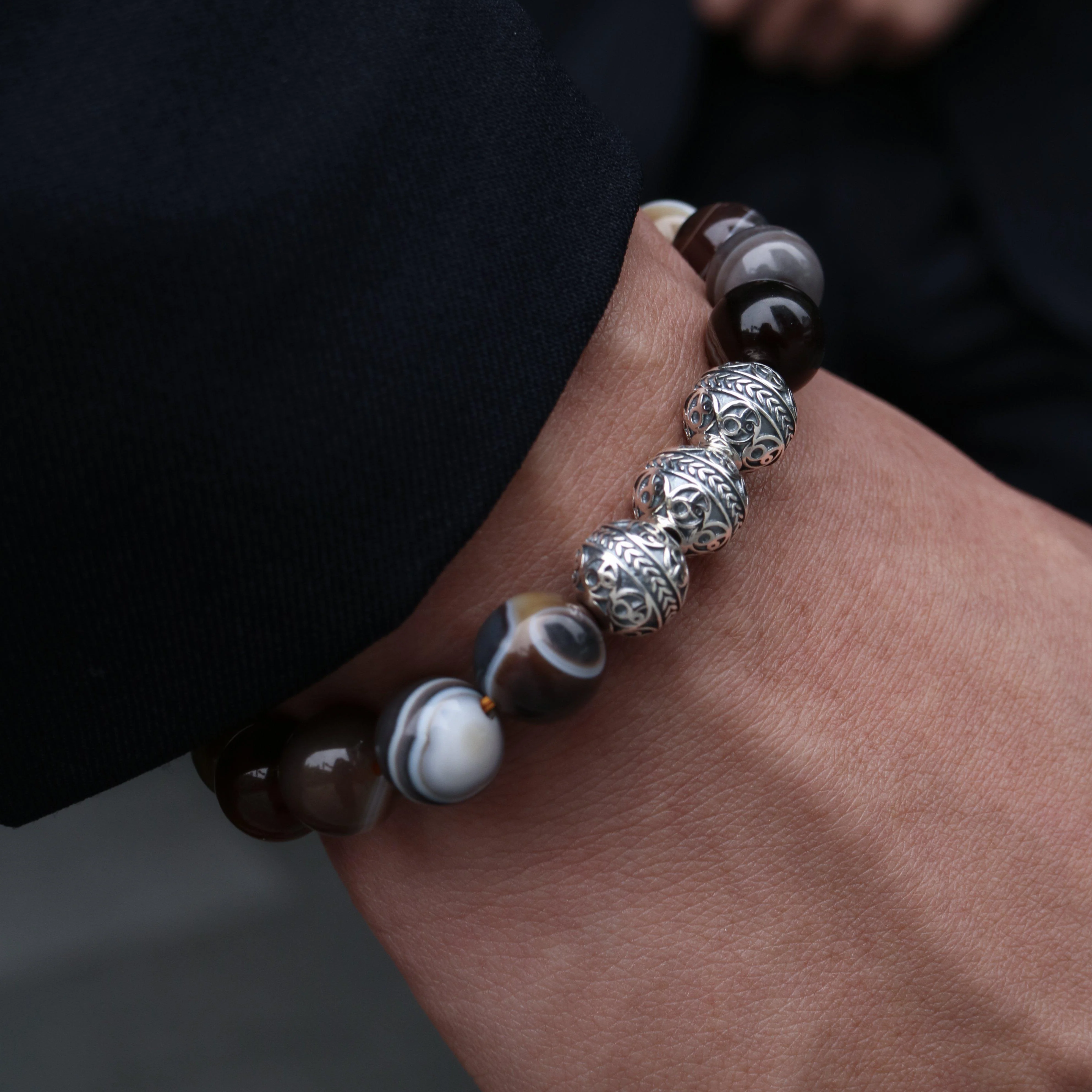 Silver Classic Brown Agate Beaded Bracelet - Image 7