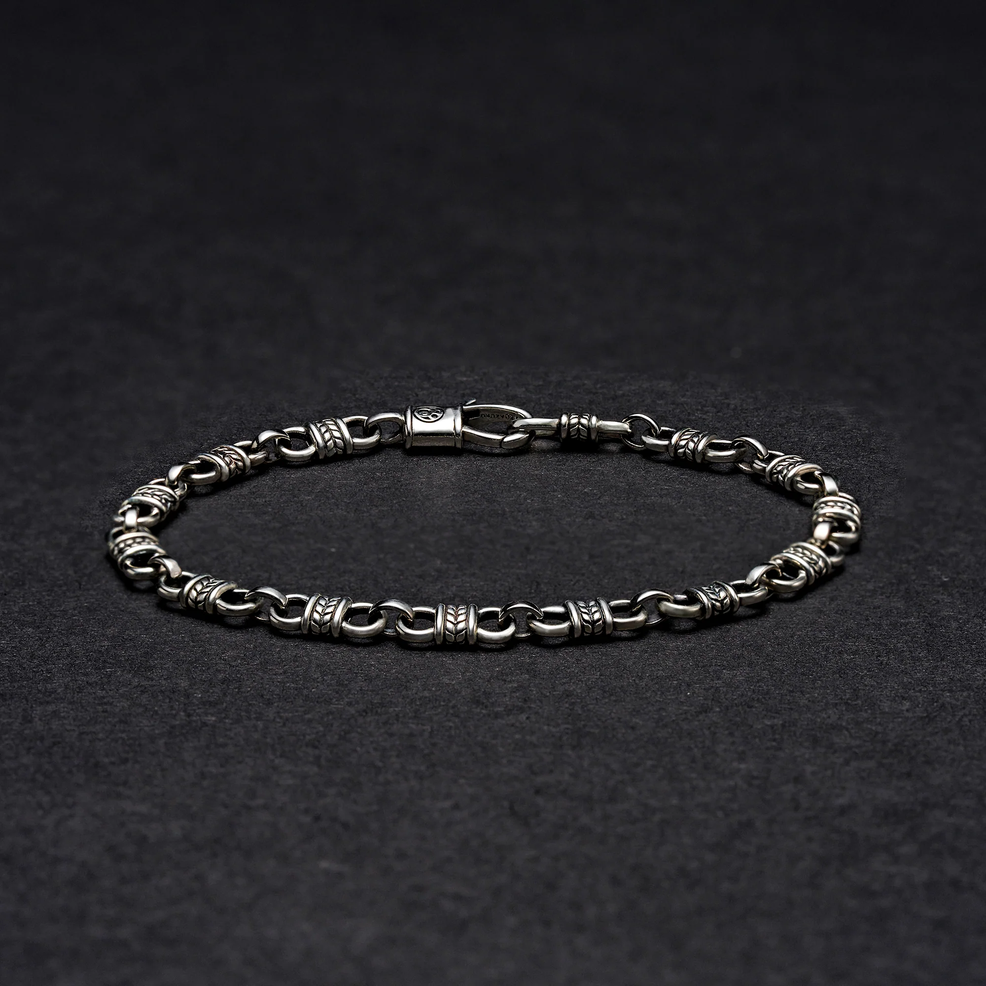 Silver Laurel Cuff Chain Bracelet - Image 7
