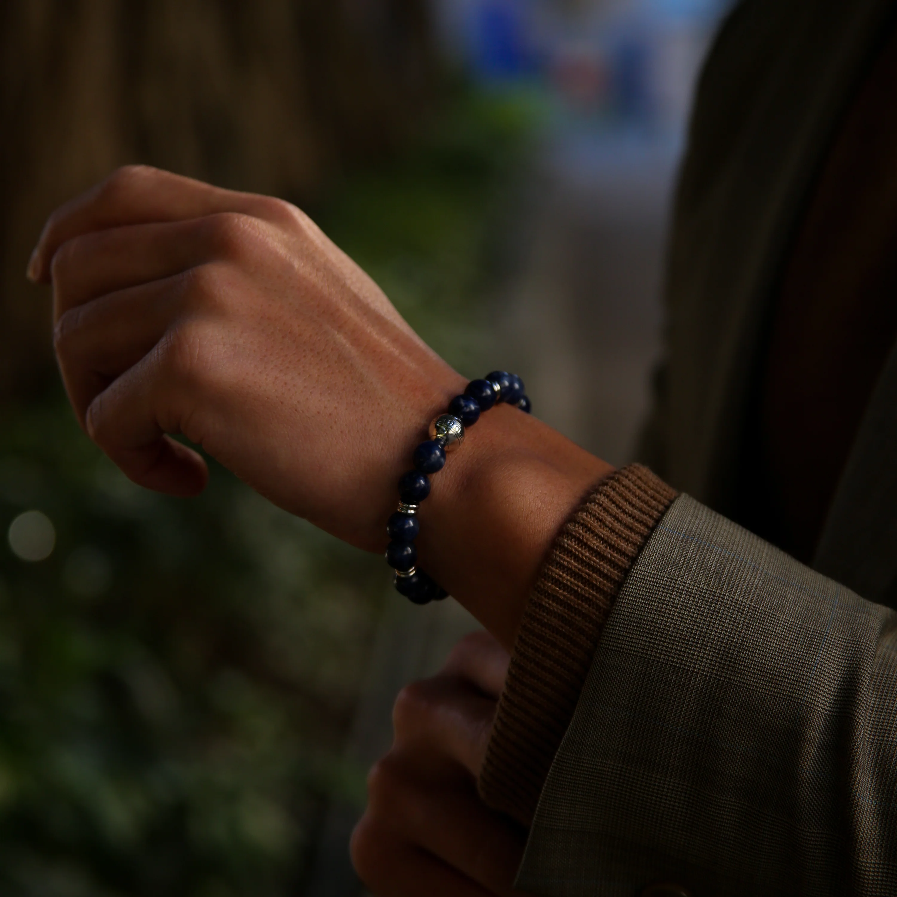Silver Sodalite Chakra Bracelet - Image 3